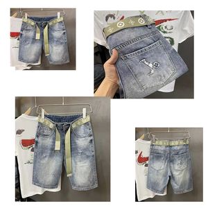 Lila Jeans Luxus Kurzer großer Fashion Lose Shorts Trendy Marke Gedrucktes ungezwungene 5-Punkte-Hose mittelgroßen Jeans Geometrisches Design gedruckter Stickerei Hellblauer Trend