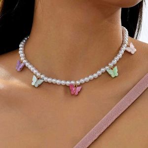 Pendant Necklaces 2022 Trend Wedding Party Jewelry Pearl Necklace Womens Elegant White Imitation Pearl Butterfly Pendant Necklace X0131 J240513