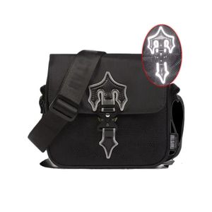 Fashion Messenger Bag Leichtes Design Black Nylon Crossbody große Kapazität Stilvolle Männer Schulter 240506