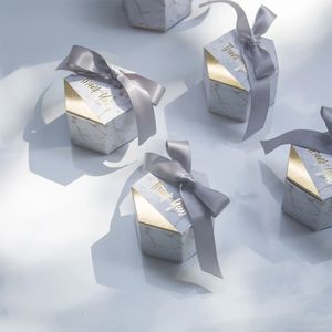 Роскошно мраморные конфеты коробки для свадебных подарков для вечеринки подарки для душа подарки на день рождения рождественская вечеринка украшения 240510