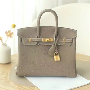 Bolsa de ombro de grife Luxury Constance Bag feminina Brand de luxo de couro Moda Crossbody Bag nova bolsa quadrada de alta qualidade