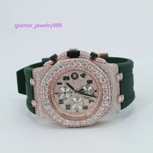 Trending Iced Out Hip Hop Moissanite Chronograph Watch i Brilliant VVS Clarity Tester passerar diamanter med rostfritt stål