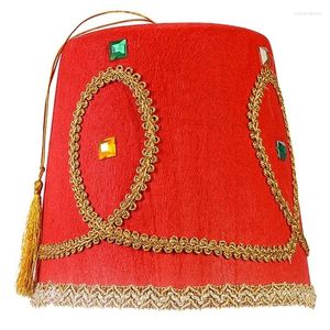 Basker elegant fez hatt turkiska stilfulla marockanska huvudbonader med dekorativ detalj festlig huvudbonad