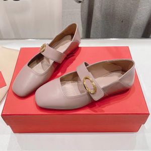 Top quality flat heeled loafers Women Mary Jane shoes casual leather square toe fashionable party luxurious designer ballet shoes
