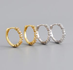 Mode S925 Sterling Silver Huggie Earring för Lady Guangzhou Högkvalitativ rodiumpläterad juveler Bulk Hela smycken från CH7278607