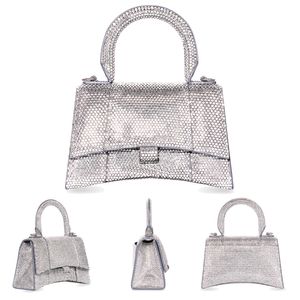 Diamantes de ombro feminino Bolsa de bolsa luxuria Rhinestone Clutch Leather Designer Crossbody Bag Burse Top Handle mensal maquiagem até sacos de mão de prata