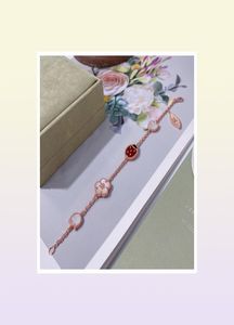 Hochzeitsschmuck setzt hohe Trend Europa berühmte Marke Rose Gold Armband Lucky Flowers Spring Ladybug Luxus für Frauen 2211098395312