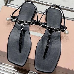 Casual Shoes Baeromad Fashion Designer Summer Outdoors Sandal Women's Black Color Pinch Toe Beading Metal Chain Ankel Strap