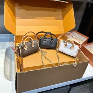 Lüks tasarımcı süper mini çanta çapraz gövde çantaları kadın kot deri zinciri küçük cüzdanlar debriyaj çanta