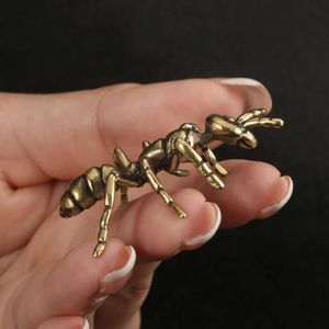 Ornamentos criativos de formiga vintage com pêlos chineses de pêlos de pêlos de pêlos de pet de escultura de bronze de bronze