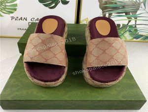 Women Femmes Pantoufles Sandales Slippers Designer Sandals Men Sandal Slipper Slides Nylon Pool Pillow Comfort Leather Flat Luxury1439603