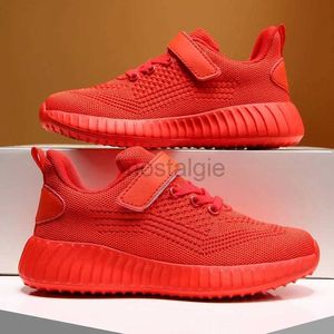 Sneakers 2024 New Childrens Breathable Double Mesh Sports Shoes Suitable for Popular Boys Soft Sole Shoes for Older Children d240513