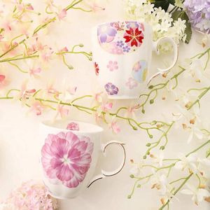 Mugs Bignosedeer Bone China Coffee Cup Saucer Spoon Set Beautiful Flower Ceramic Mug With Porcelain Tea Cafe Party Drink