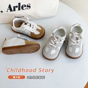 Sneakers TS Korean Childrens Training Shoes 2024 Spring New Boys and Girls Sports Baby Casual Forrest H240513