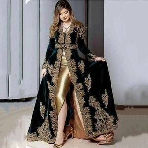 Marokkanischer Kaftan Elkadi Algerian Eine Linie Velvet Abendkleider Split Gold Appliken Spitze Muslim Prom Formal Kleider Dubai Arabische Frauen par 315w