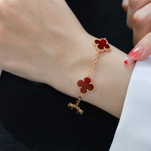 Classic Fashion Versatile Vaned Family Bracelet Gold Clover Five Flower Womens Sterling Silver