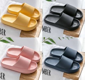 2024 Slippers for Men Women Women Color Solid Hots Low Soft Blacks White Sea Light Green Multi Walking Mens Womens Shoes Treinadores Gai513