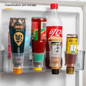 キッチンストレージ冷蔵庫ラックアイテムの分類壁に取り付けられた材料ホームボックス透明