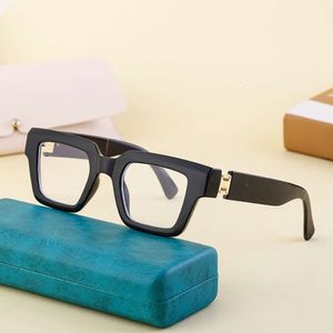 Trendy box glasses for women can be paired with myopia small frame glasses, male optical frames, sunglass H513-10