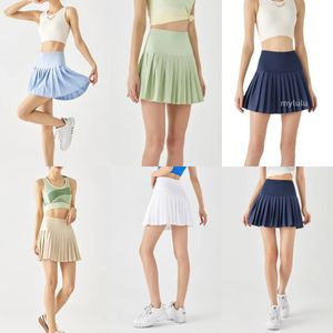 Summer tennis skirt quick drying sports shorts womens breathable fake two-piece yoga pants running anti glare fitness short skirt outdoor casual short skirt