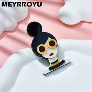 Brooches MEYRROYU Lady Wear Sunglasses Women's Stylish Acrylic Material Simple Birthday Gifts Pins Accessory On The Clothes Bag