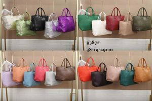 2023 Новая тканая женская сумка Tote Big Bag Hanshigd One Plouds Light Luxury Bag Bigwable Sag Basket Sack