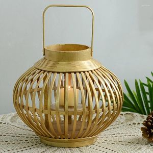 Titulares de vela Bamboo Tecido de ouro externo de ouro grande mesa de lâmpada de casamento Centerpieces Lanterna vintage Portavelas Decoração em casa AH50CH