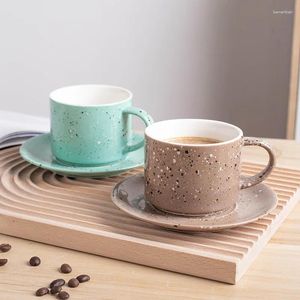 Tazze creative in stile europeo semplice ghirlanda ceramica Coppa francese Mug Home Office Afternoon Tè Coffee e piattino