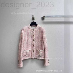 Women's Wool Blends Designer 2024 Early Autumn Black Pocket Casal Pocket Top Women Feminino de alta qualidade Feelning Lã Big Nome lento 1R75