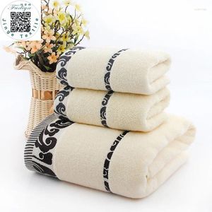 Moda de toalhas (3pcs/lote) Conjunto de banho 1 70cm 140cm 2 34cm 74cm Cotton Peda