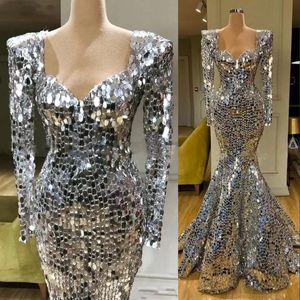 2022 New Sparkly Sequins Silver Mermaid Evening Dresses Long Sleeves Arabic Evening Dress Dubai Long Elegant Women Formal Party Gala Go 289m