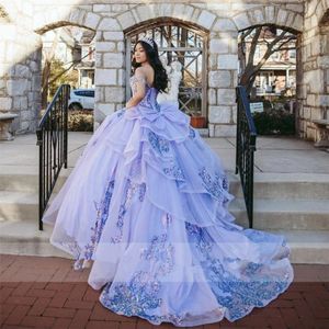 Princess Lilac Quinceanera klänningar från axelapplikationerna paljetter Bow Long Train Sweet 16 Dress Ball Gown Brithday Prom Party Gowns 291o