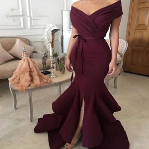 2021 Elegant Bourgogne aftonklänningar V Neck veckade arabiska kvinnor Long Mermaid Formal Prom Dresses Robe de Soiree Longue 274h