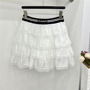 Vestido de bolo de plataformas plissadas clássicas para mulheres designers de renda de renda vestido curto Doce garotas de saia