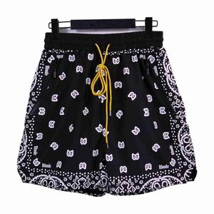 Rhude High end designer shorts for Spring/Summer New fashion and trendy High Street Fashion Personalized Print Mens Relaxed Sports Shorts With 1:1 original tag