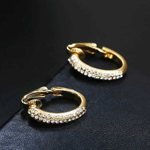 Estudar nova chegada criativa de clipe de cristal elegante e elegante em brincos sem piercing heds hedding festa de casamento de ouvido de ouro para mulheres j240513