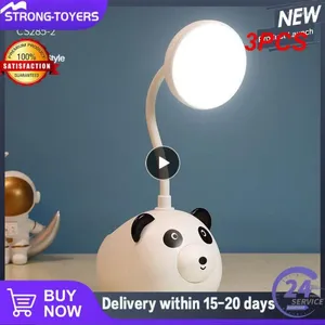 Настольные лампы 3pcs чтение лампа Penholder милый творческий USB Light Cartoon Panda Desk