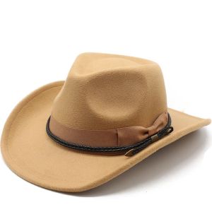 Capitões de cowboy para homens acessórios de hat de cowgirl golf tap festa jazz chapéu britânico Luxo Mulher Panamá Fedora