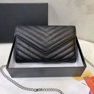 2024 TOP Designer Handbags With dust bag tote Women's Wallet sheepskin caviar metal chain silver Handbag Leather Shoulder Flip cover diagonal Bags Shoulder Bags