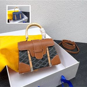Piezioni di borse di design borse incrociate borse in vendita per la borsa per spalle luci per la donna di alta qualità a catena di alta qualità