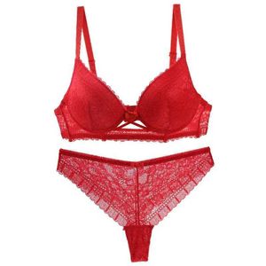 BRAS SETS Nouvelle Seamless New Sexy Women Bras Set Floral Spets Underwear 34/75 36/80 38/85 40/90 42/95 BCDE Cup Plus Size Lingerie Y240513