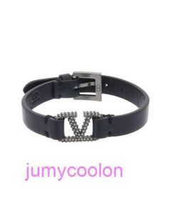 High Luxury Valetno and High Quality Versions Designer Letter Quadtapered Features Unisex Bracelets v Leather Womens Black Original 1to1