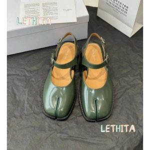 2024Magira Classic Shoes Horseshoe Toe Shoes Mm6 Ballet Shoes Casual Shoes Flat Party Tabi Ballet Shoes Leather Ankle Cowhide tofflor Mary Jane Ball Dress Shoes Shoes