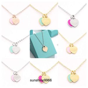 Heta halsband Womens Heart Necklace 925 Sterling Silver Designer Jewellery Chains Pendant Rostfritt stål Charm Anniversary Gift for Women Gold Plated ISMS