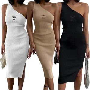En-axel bandage klänningar kvinnor ärmlös lyx som sommardesigner klänning kvinnokläder