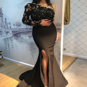 Sexy Slim One Shoulder Evening Dresses Mermaid Long Sleeve Lace Appliques Beaded Side Split Floor Length Prom Party Formal Gowns Custom 2955