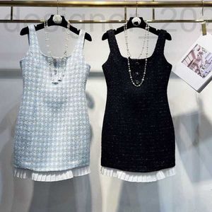 Basic & Casual Dresses Designer Early Spring Elegant Style Celebrity Little Fragrance Checkered Sling Strap Spliced Hundred pleats Sleeveless Dress KBI8