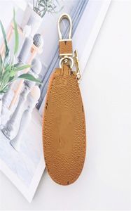 Fashion Nyckel Buckle Bag Car Keychain Handgjorda läder Keychains Man Woman Purse Bag Pendant Accessories for Womens och Mens7720716