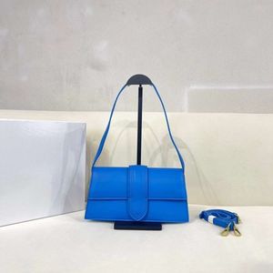 Women's luxury Designer bag Single shoulder Crossbody Handbag purse French new leather retro tote bag Fashion versatile portable small square bag satchel