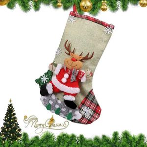 Juldekorationer barn i strumpspis hängningar strumpor tecknad Santa Snowman Elk Bear 3D gåva Holding Bag Söt handgjorda
